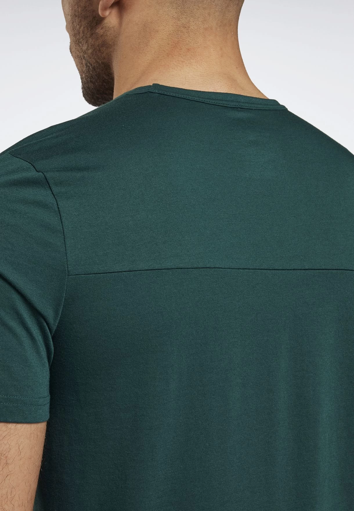 Reebok Tech Style Speedwick Graphic T-Shirt 7 Reebok Tech Style Speedwick Graphic T-Shirt - Image 5