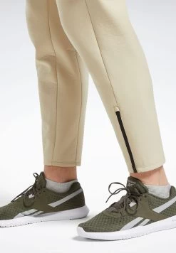 Reebok Edgeworks Sweatpants -Fit Mode Shop 5 zoom desktop 242