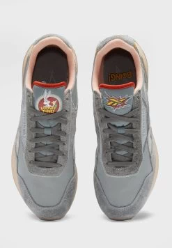 Reebok Looney Tunes Legacy Sneakers -Fit Mode Shop 5 zoom desktop 269
