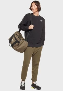 Reebok Identity Fleece Sweatshirt -Fit Mode Shop 5 zoom desktop 274