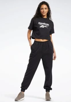 Reebok Classics Big Logo Cropped T-Shirt -Fit Mode Shop 5 zoom desktop 52