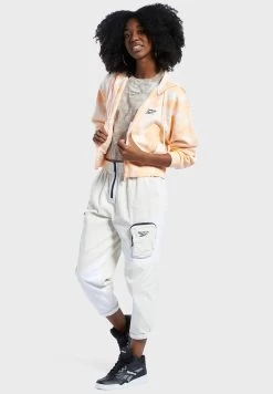 Reebok Classics Summer Retreat Cloud Sweatshirt -Fit Mode Shop 5 zoom desktop 53