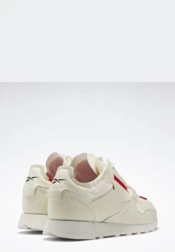 Reebok Classic Vegan 13 Reebok Classic Vegan -Fit Mode Shop 6 zoom desktop 133