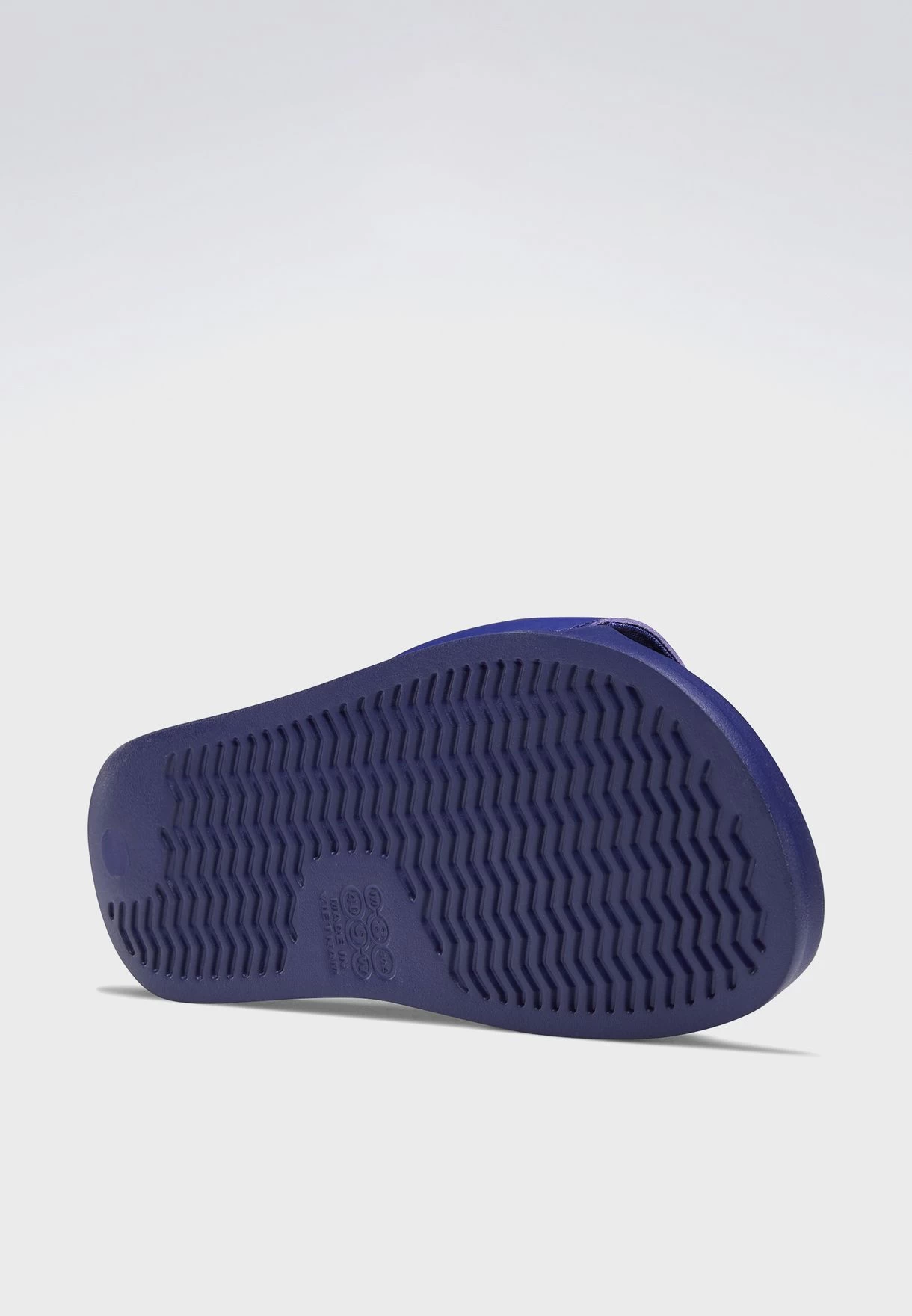 Reebok Classic Slides 8 Reebok Classic Slides - Image 6