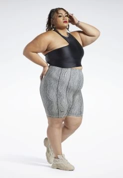 Reebok Cardi B Cropped Top 14 Reebok Cardi B Cropped Top -Fit Mode Shop 6 zoom desktop 40